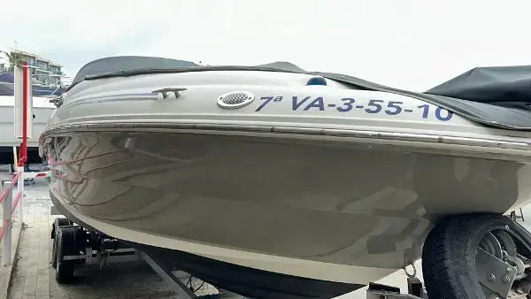 2006 Sea Ray 240 sundeck