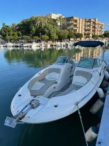 2006 Sea Ray 240 sundeck