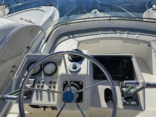 Gibert Marine Jamaica 38