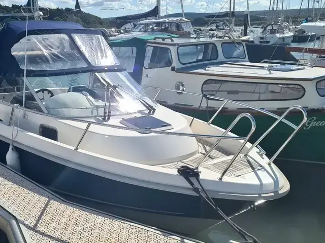 Aquador 21 WA