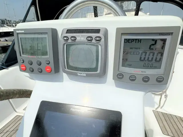 Beneteau Oceanis Clipper 373