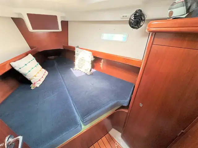 Beneteau Oceanis Clipper 373