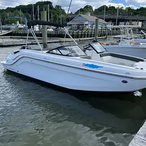 2023 Bayliner DX2200