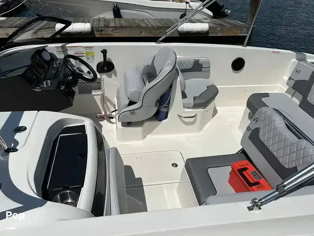 Bayliner Dx2200