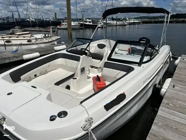 Bayliner DX2200