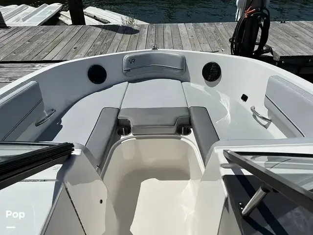 Bayliner Dx2200