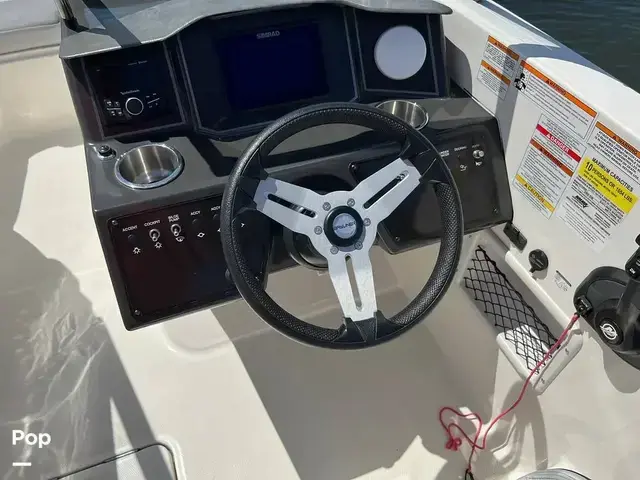 Bayliner Dx2200