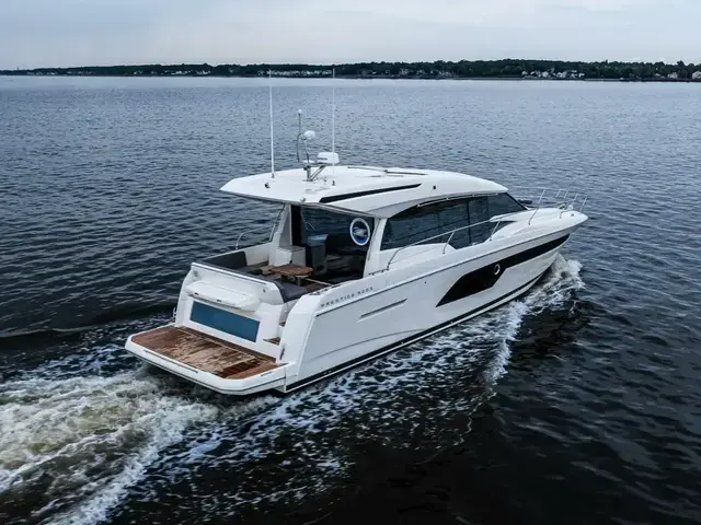 Prestige 520