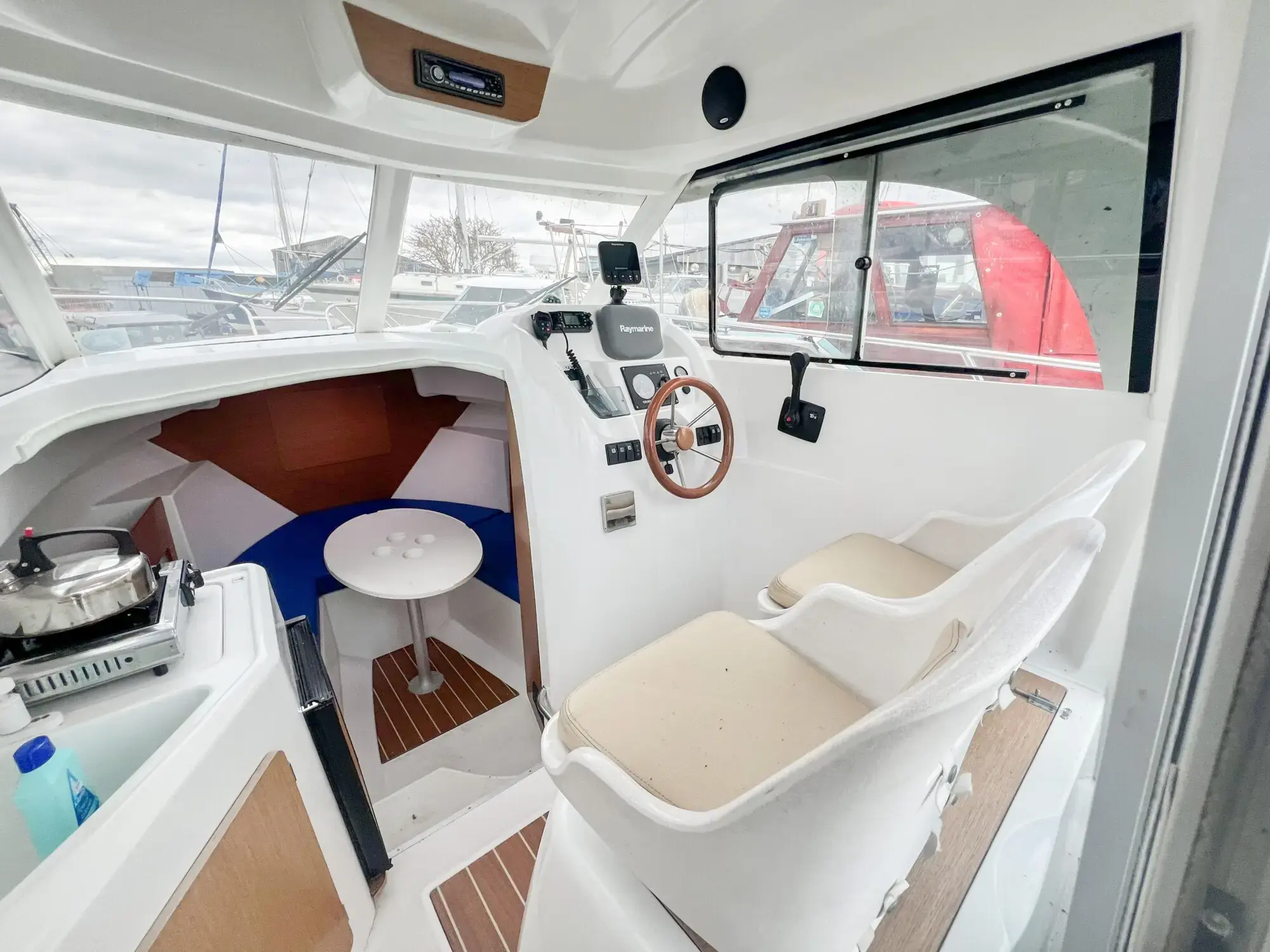 2008 Beneteau antares 6