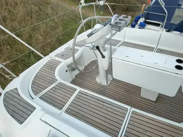 Jeanneau Sun Odyssey 37