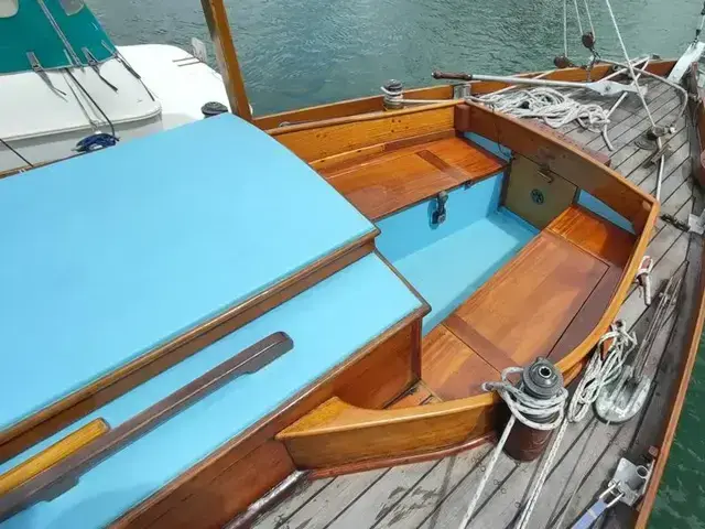 Harrison Butler Sloop 30