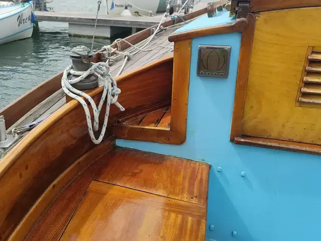 Harrison Butler Sloop 30