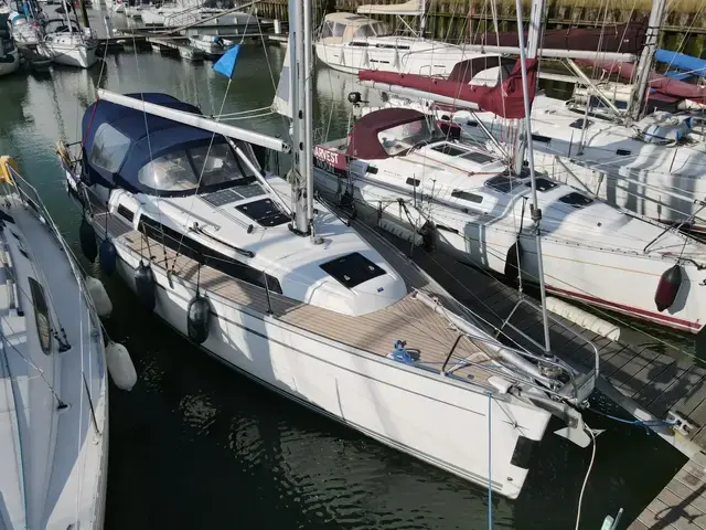 Bavaria 33 Cruiser