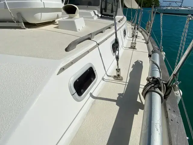 Morgan Catalina 43