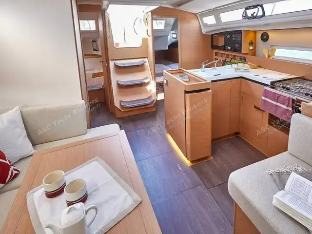 Jeanneau Sun Odyssey 410