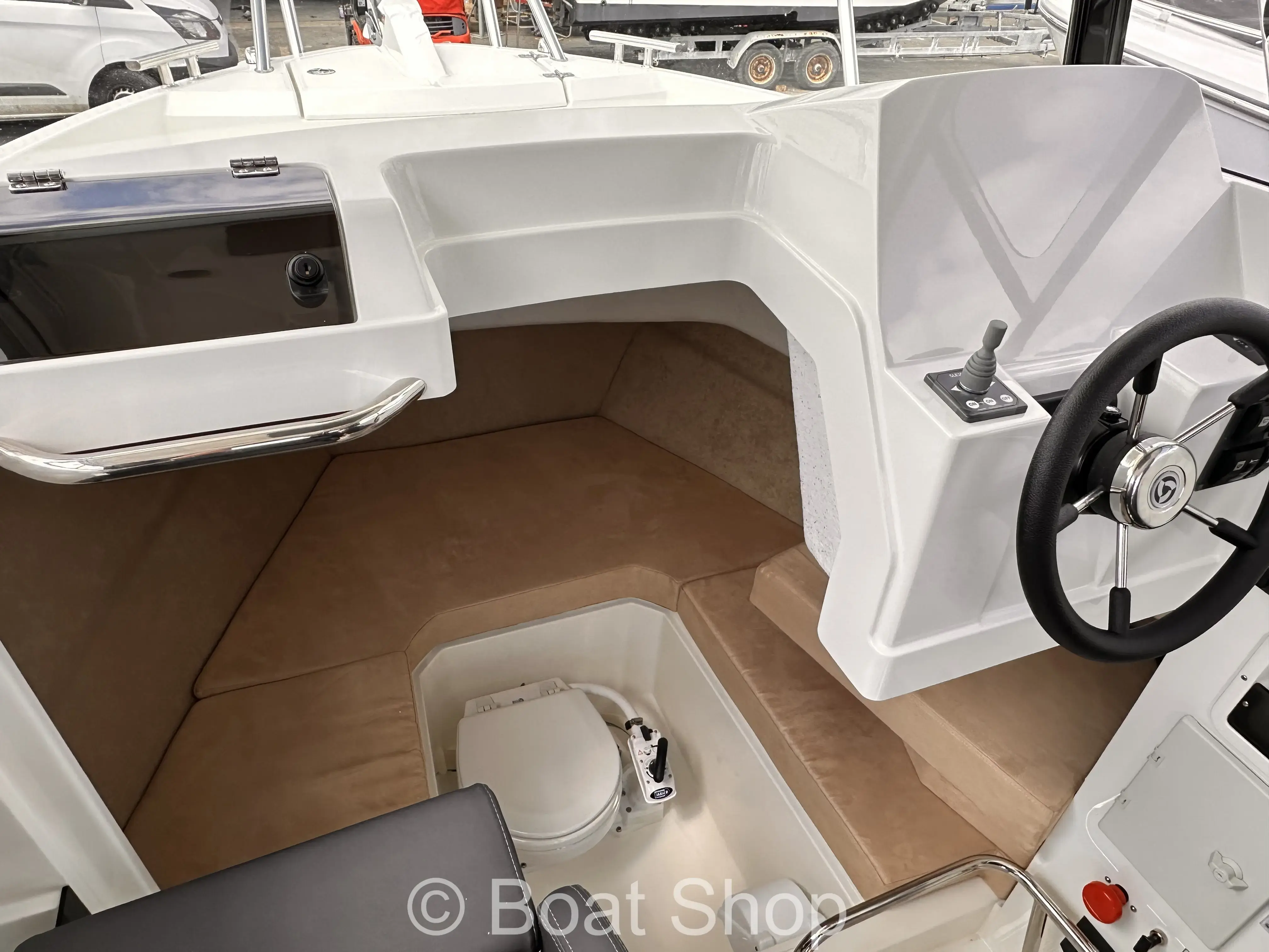 2024 Parker 700 pilothouse