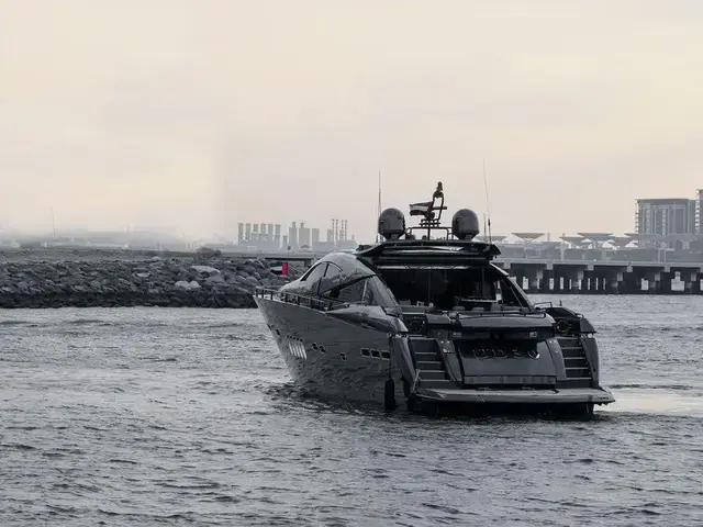 Sunseeker Predator 95