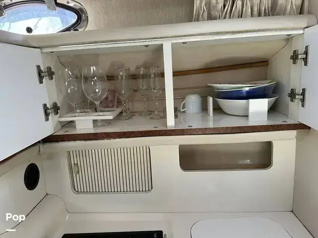 Sea Ray 330 Sundancer