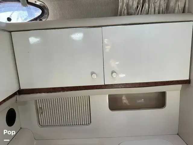 Sea Ray 330 Sundancer