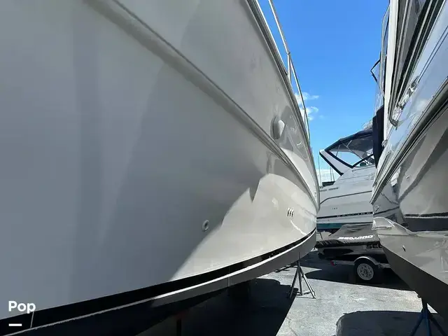 Sea Ray 330 Sundancer