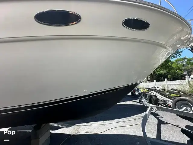 Sea Ray 330 Sundancer