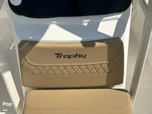 Trophy Boats 22 CC