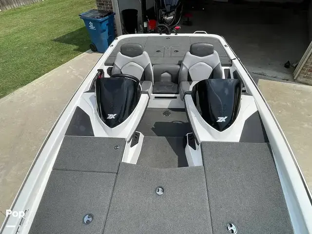 Skeeter Zx 225