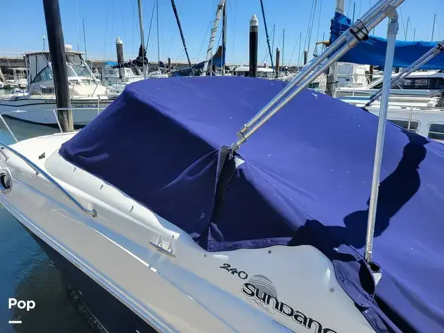 Sea Ray 240 Sundancer