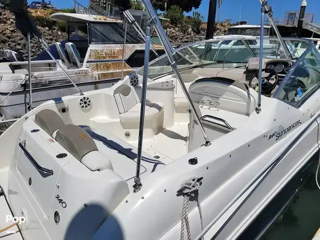 Sea Ray 240 Sundancer