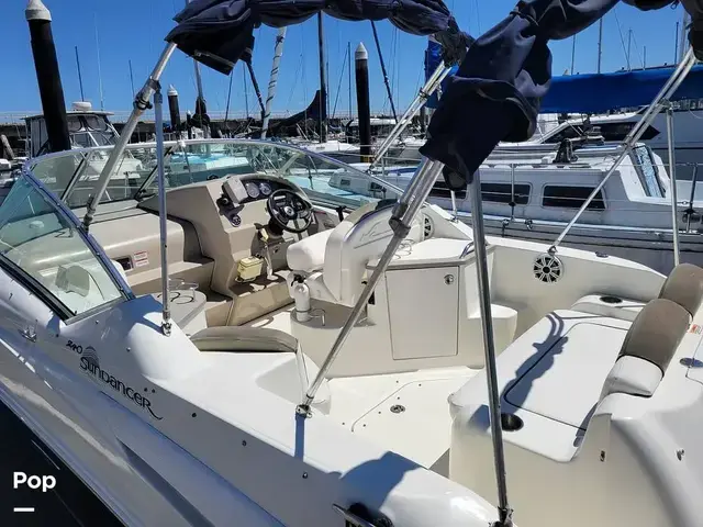 Sea Ray 240 Sundancer