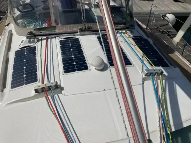 Beneteau Oceanis Clipper 373