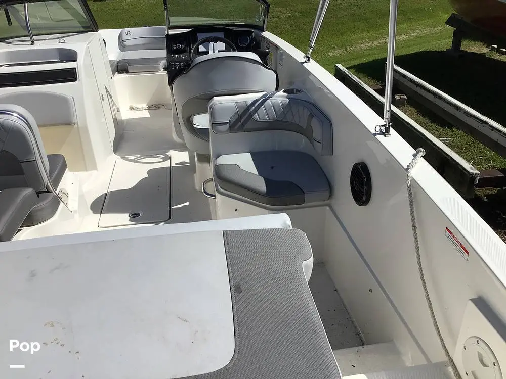 2023 Bayliner vr6