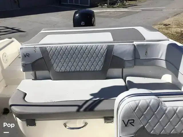 Bayliner Vr6