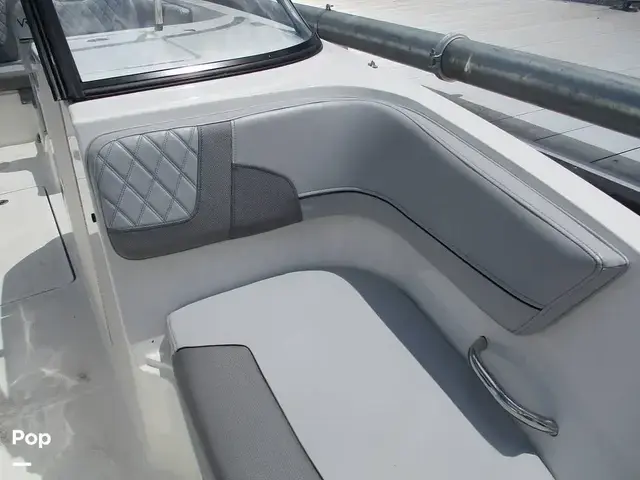 Bayliner Vr6