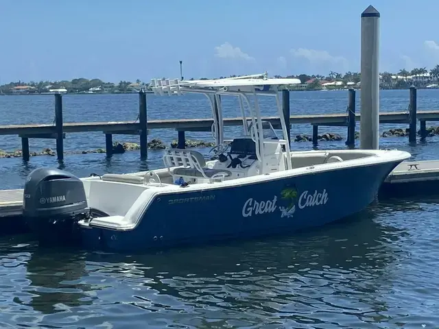 Sportsman Open 232 Center Console