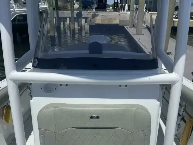 Sportsman Open 232 Center Console