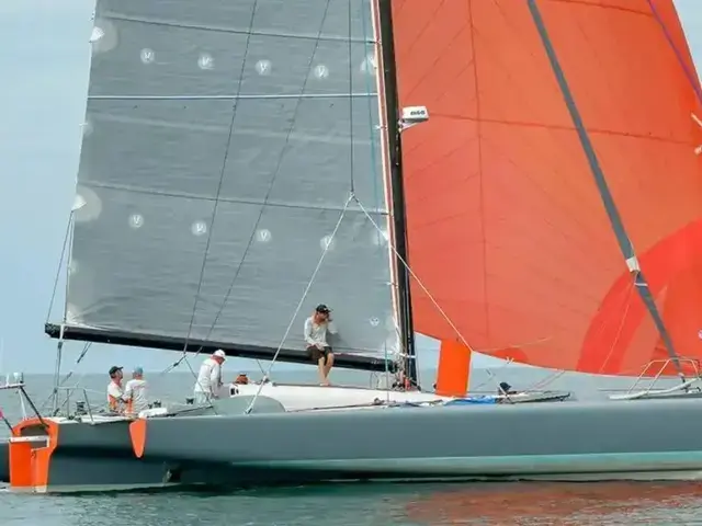 Custom Boats Kare 42 Trimaran