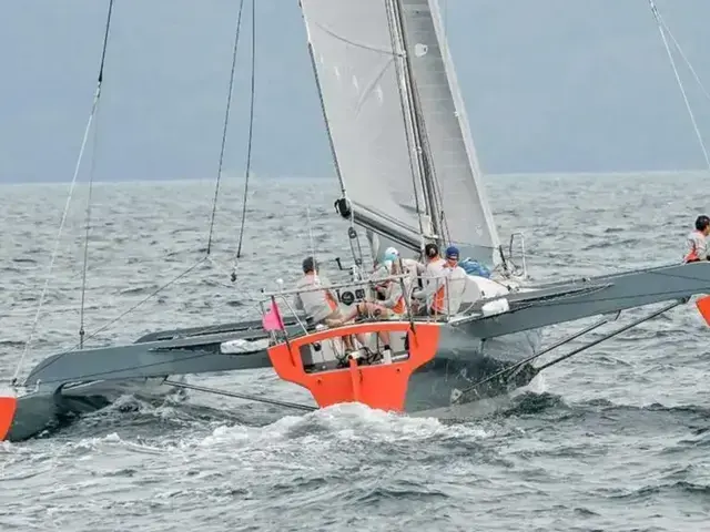 Custom Boats Kare 42 Trimaran