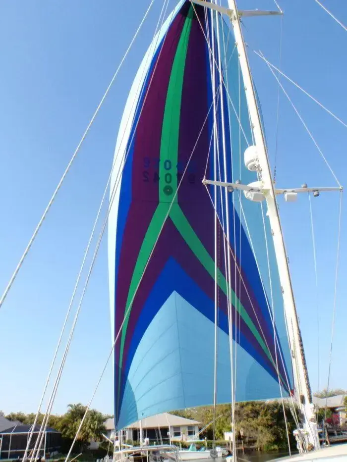 1989 Lagoon 55