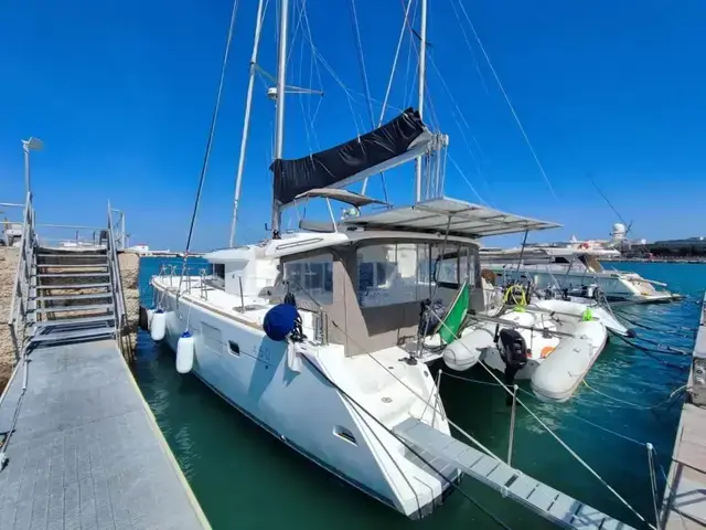 Lagoon 450