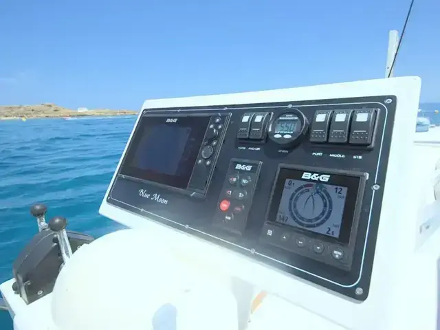 Catana 581 Owners Version