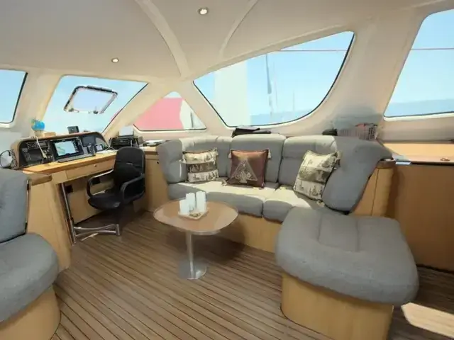 Catana 581 Owners Version