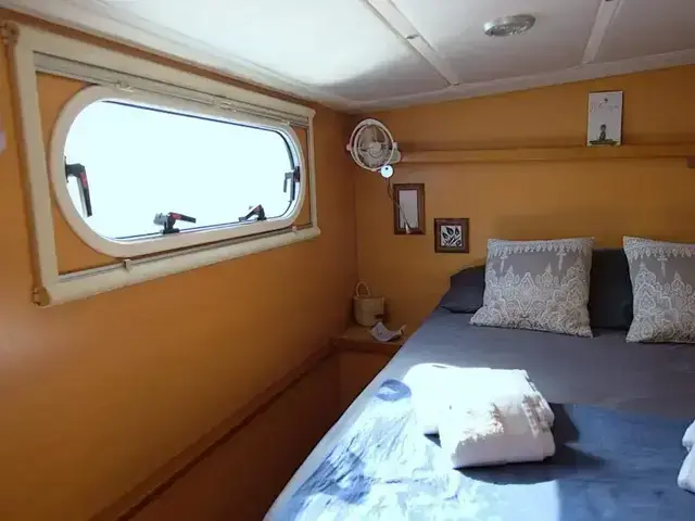 Catana 581 Owners Version