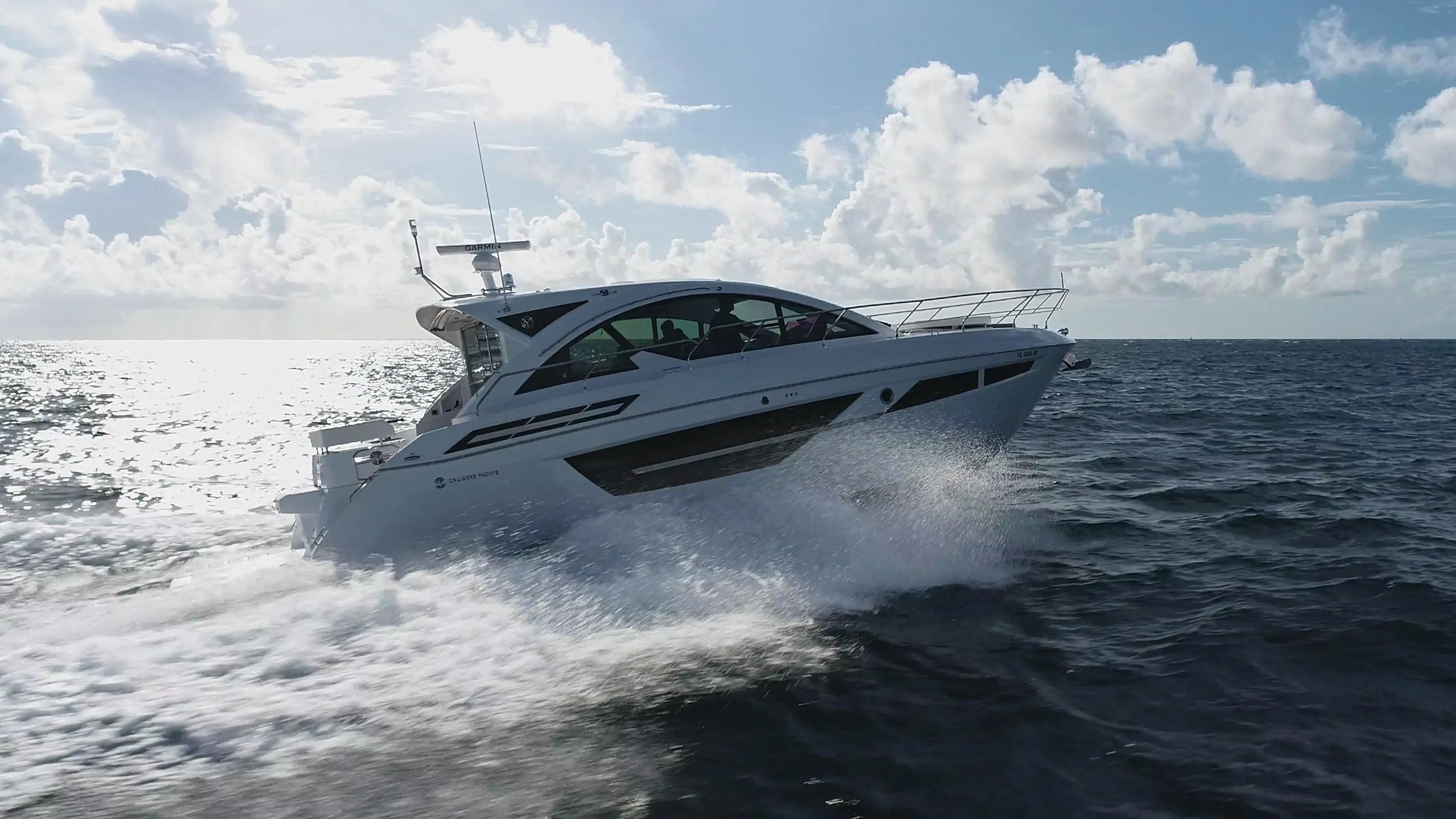 2021 Cruisers 50 cantius