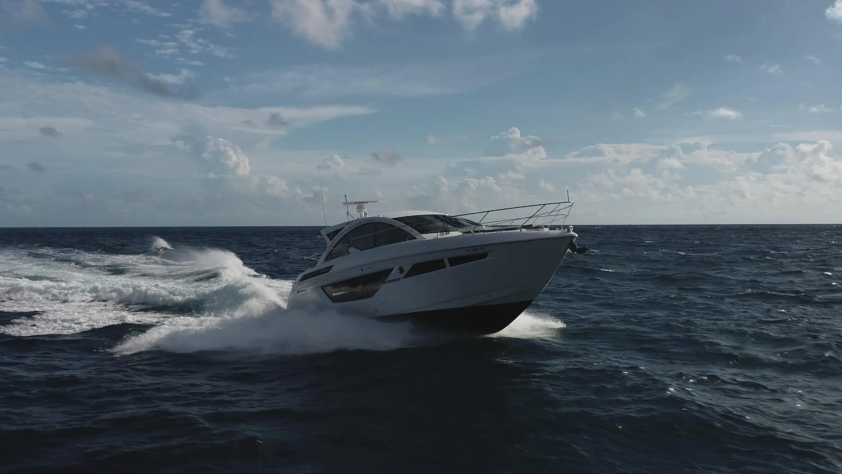 2021 Cruisers 50 cantius