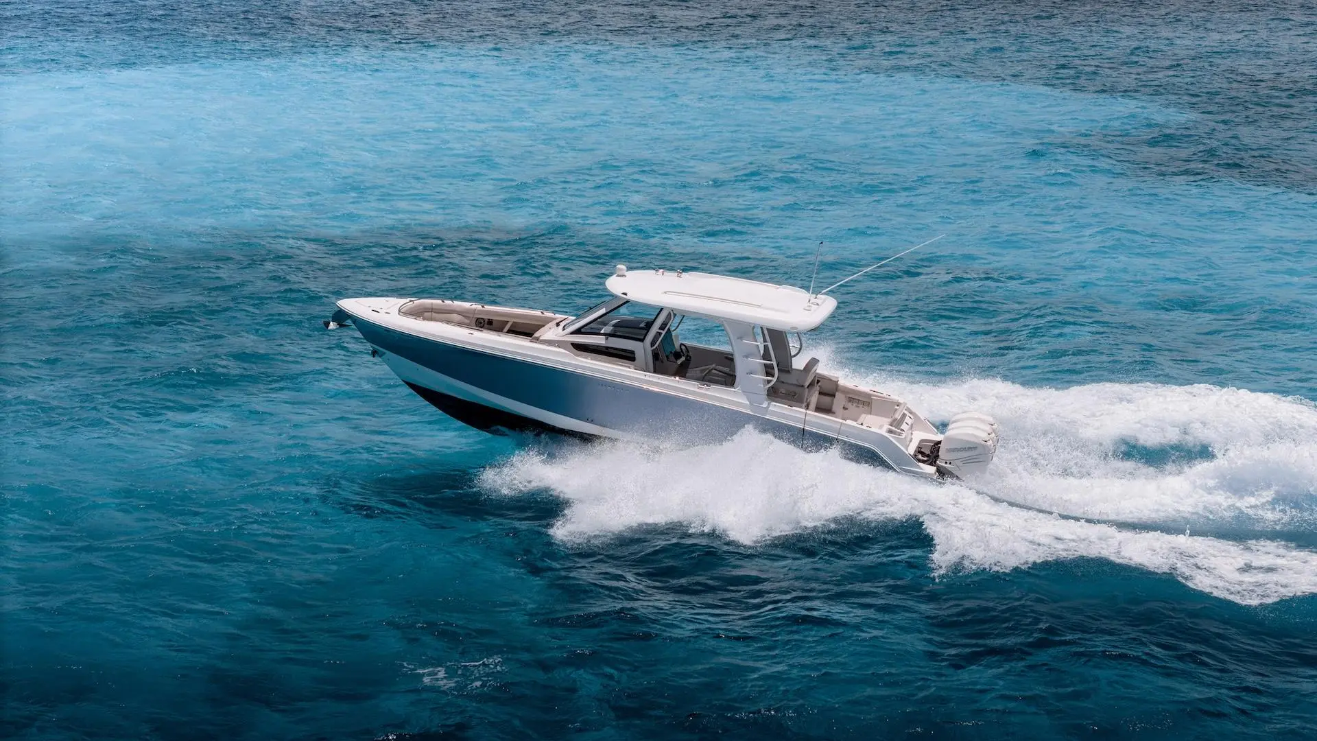 2019 Boston Whaler 35'