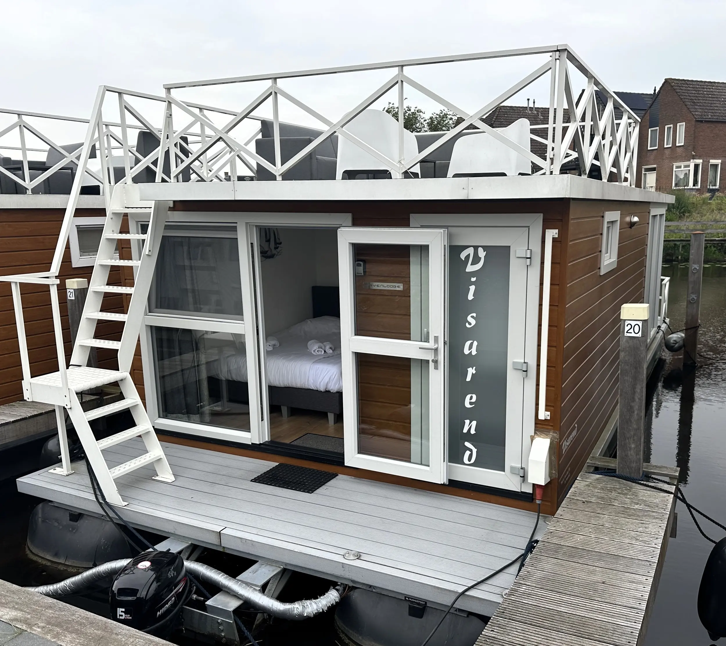 2021 Solid melite compleet houseboat