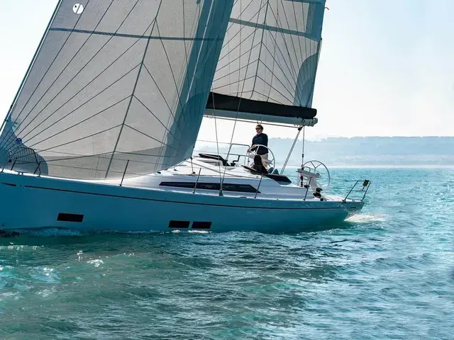 Grand Soleil 44