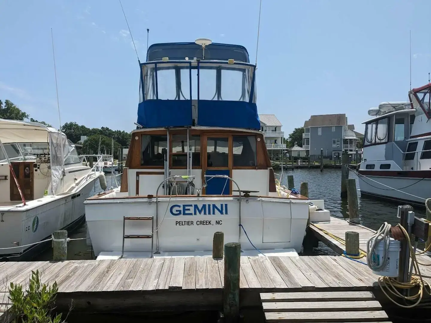 1987 Bayliner 3870