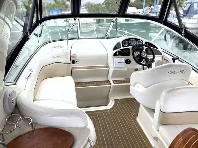 Sea Ray 275 Sundancer